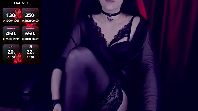 AlariaFatal online show from March 12, 9:17 pm