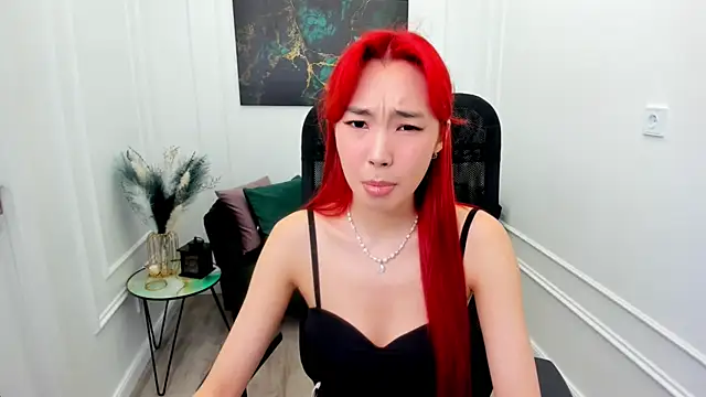 AnnaReyla online show from June 17, 12:06 pm
