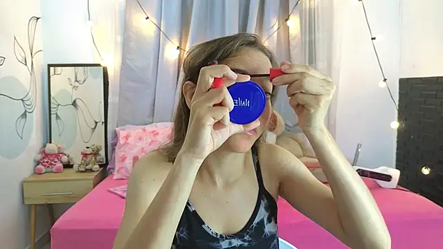 SERAFINA  online show from November 11, 12:46 pm