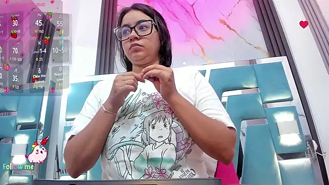 miilaklum online show from June 16, 11:44 am