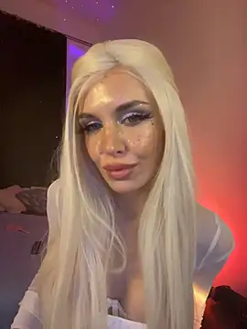  TiffanyCo  online show from November 25, 1:13 pm