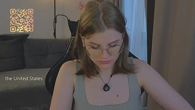  JessieVibes online show from July 21, 2:29 pm