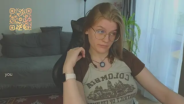  JessieVibes online show from July 18, 1:57 pm