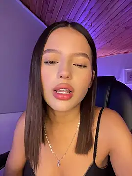 Sofia18 pinkk online show from July 2, 3:23 am