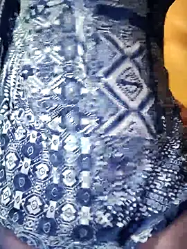 ilonna2025 online show from July 26, 11:12 pm
