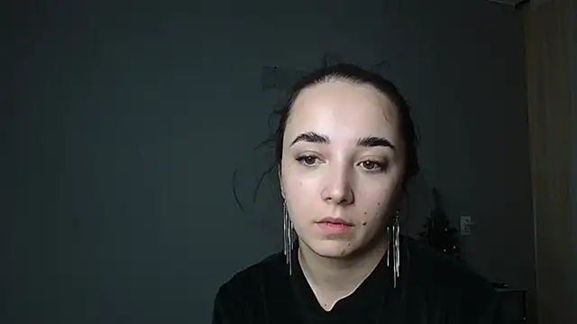 Eva Gloryy online show from February 8, 6:22 pm