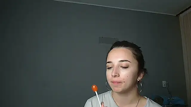 Eva Gloryy online show from September 19, 3:11 pm