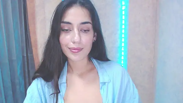 Lovelllyy online show from October 8, 11:25 am