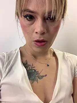 SammyLauren online show from July 1, 1:21 pm