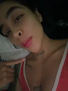 sophierooy22 online show from June 25, 10:00 pm