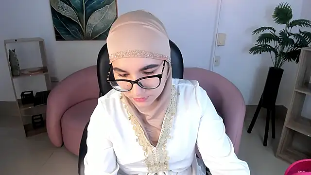 Ayha khalaf online show from October 24, 2:18 am