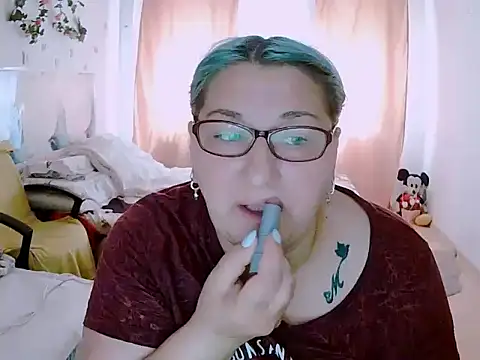 mayamayx online show from May 19, 8:32 am