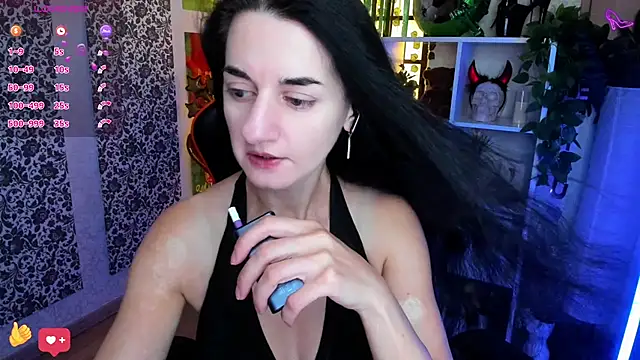 JessicaAlfo online show from July 24, 2:42 am