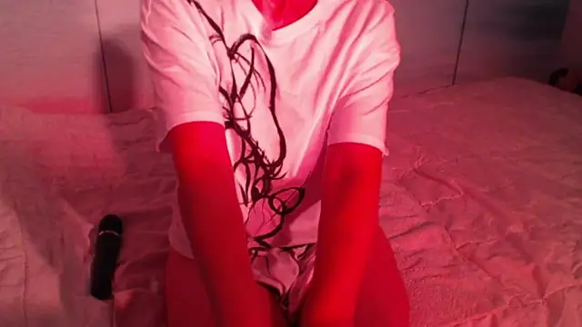 sweetchani666 online show from December 20, 8:29 am