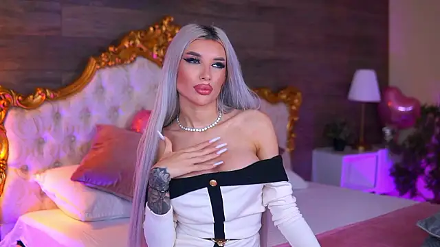 Juicy Jessye online show from February 15, 8:52 pm