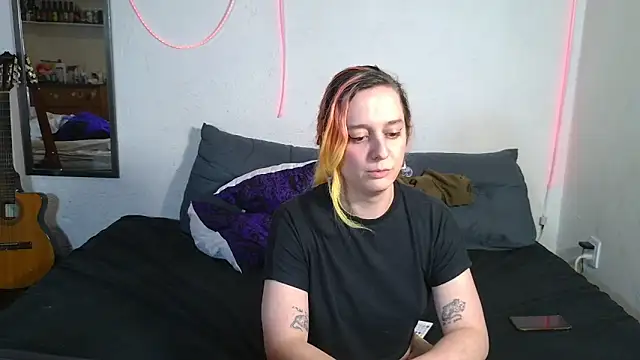 Evelan420 online show from October 17, 10:24 pm