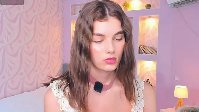 FloraDobb online show from May 3, 7:23 am