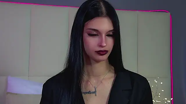 BeverlyMost online show from September 18, 12:15 pm