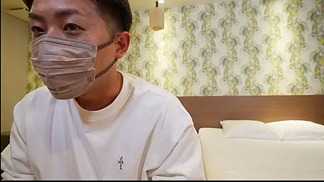 Snapshot of hansha_kun chatting on September 21, 1:21 pm hansha kun online show from September 21, 1:21 pm