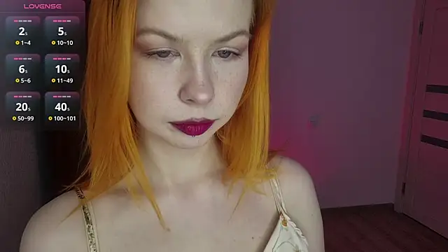 LynetHakes online show from June 24, 7:51 am