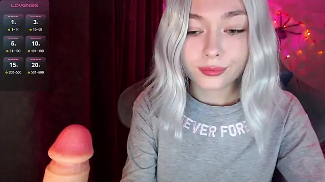 Ohmy Nora  online show from November 3, 11:09 pm