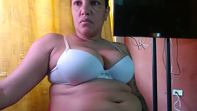 Tammyymilf online show from February 9, 5:59 pm