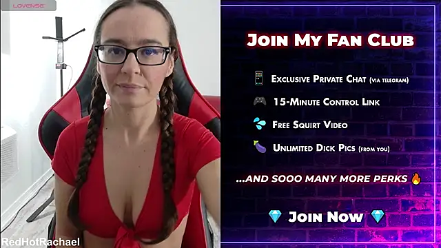 RedHotRachael online show from November 3, 4:22 pm