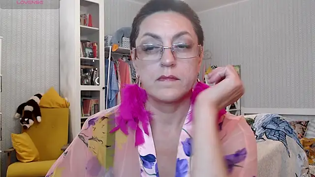 Soffya Soy online show from June 27, 4:02 pm