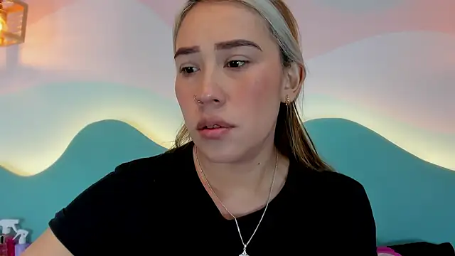 Lannajansen online show from February 4, 1:36 pm