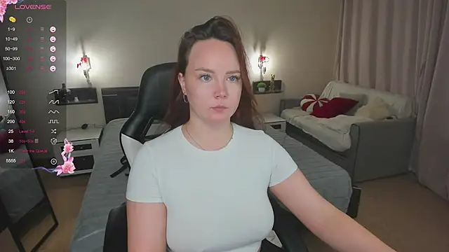 maya suun online show from July 30, 1:17 am