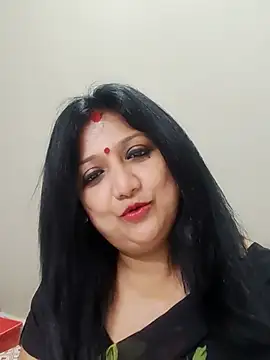 horny lizia online show from May 2, 6:11 pm