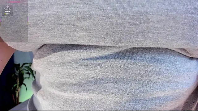 Hannah Jonhson online show from October 10, 5:45 am