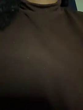 Boneca25 online show from February 5, 1:03 pm