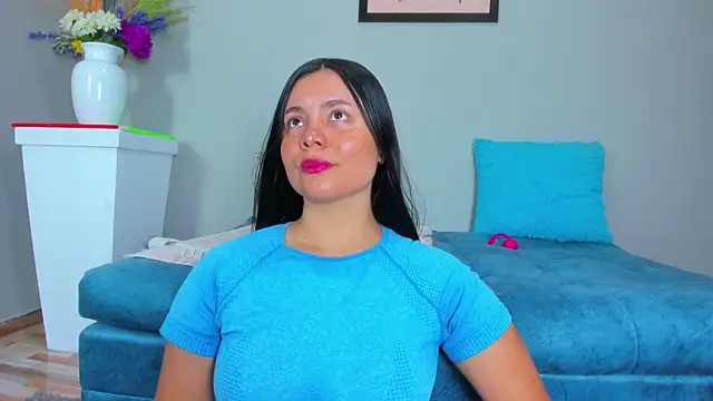 Snapshot of evaa_greey chatting on September 22, 9:13 pm evaa greey online show from September 22, 9:13 pm