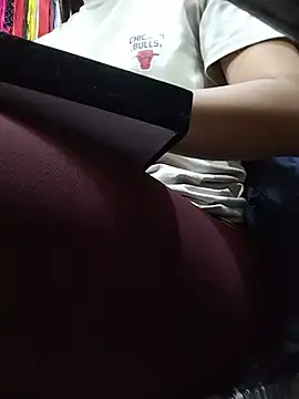 samathasexx online show from June 29, 10:31 pm