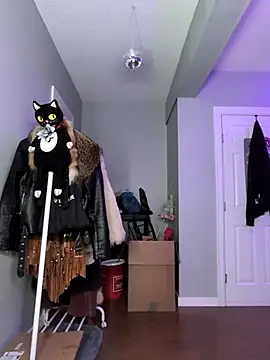 goblingirl888 online show from November 18, 8:37 am