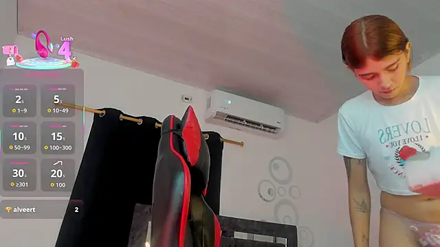 Nicol TransGirl online show from February 23, 4:57 am