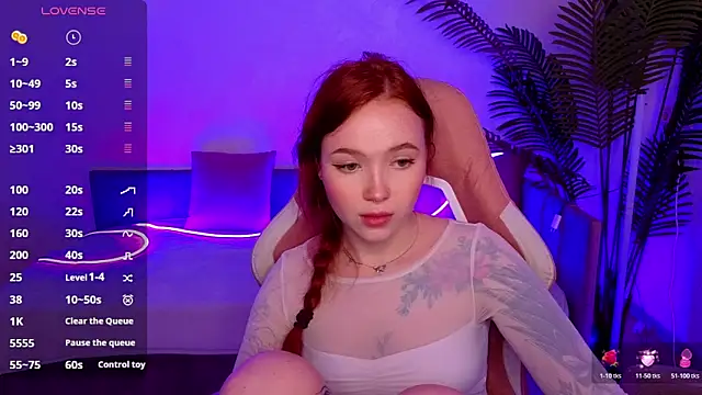 Maya Light online show from November 13, 8:46 am