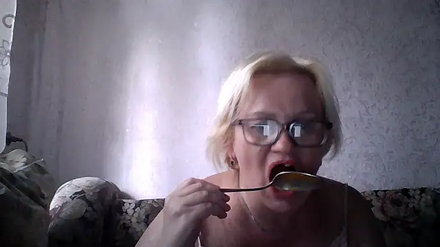 Mayya4321 online show from June 17, 1:23 pm