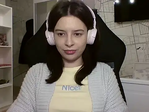 LariceSexy online show from November 20, 7:15 pm