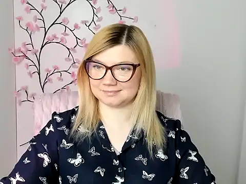 Lola moree online show from April 29, 11:46 am