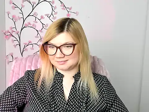 Lola moree online show from February 6, 1:47 pm