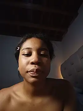 Zaira Rose  online show from June 25, 5:12 am