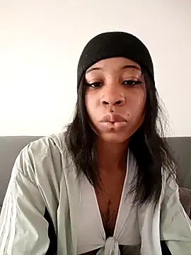 Zaira Rose  online show from February 15, 3:11 pm