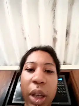 Zaira Rose  online show from February 21, 2:40 pm