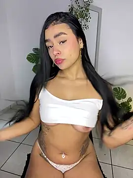 meli ortiz  online show from July 28, 4:39 pm
