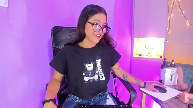 CandyyMaria online show from September 29, 8:03 pm