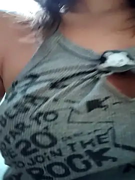 Maiden-Hot online show from May 5, 10:02 pm