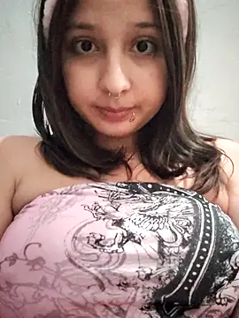 Maiden-Hot online show from June 25, 6:40 am
