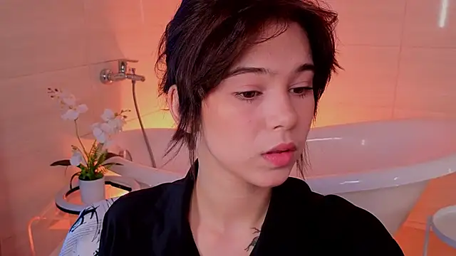 Hotary Yuko online show from June 2, 3:07 am